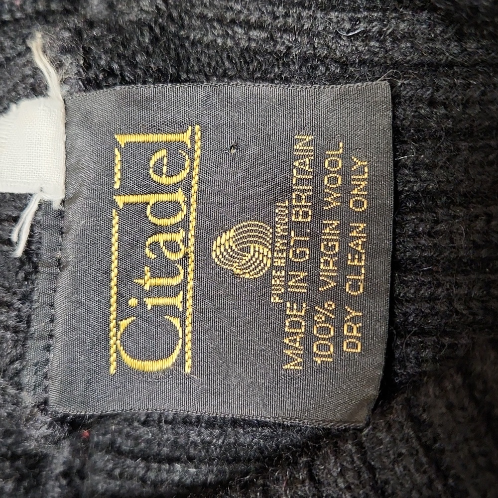 Unisex Black Sweater - Picture 2 of 7